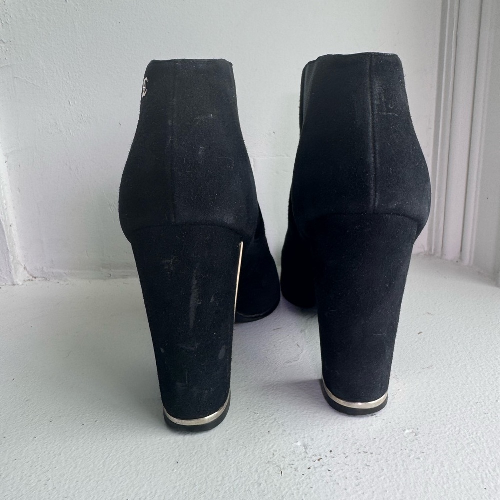 Chanel Black Chelsea Ankle Boots - Picture 2 of 10